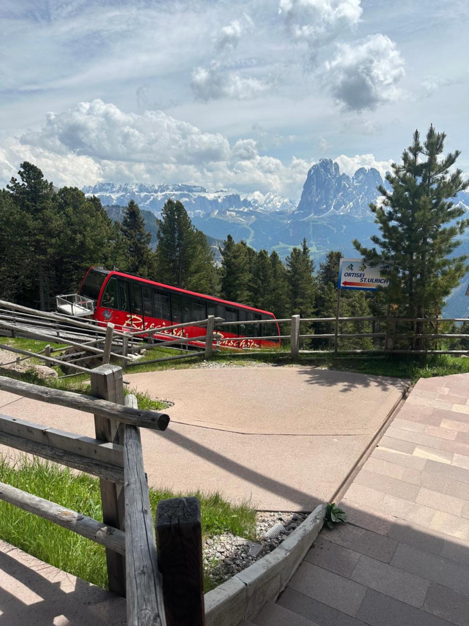 Chalet Da Mont Resciesa Ortisei Exterior foto